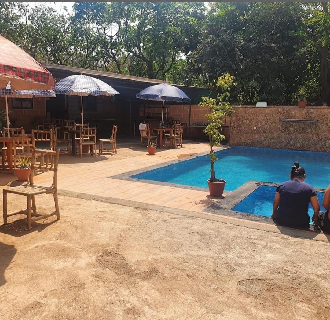 Hotel Laxmi Residency Lonavala Bagian luar foto