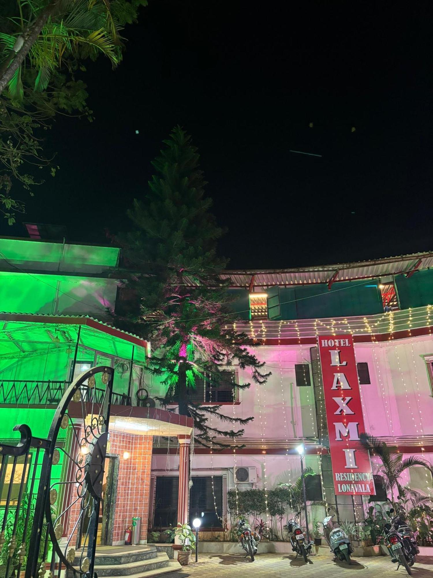Hotel Laxmi Residency Lonavala Bagian luar foto