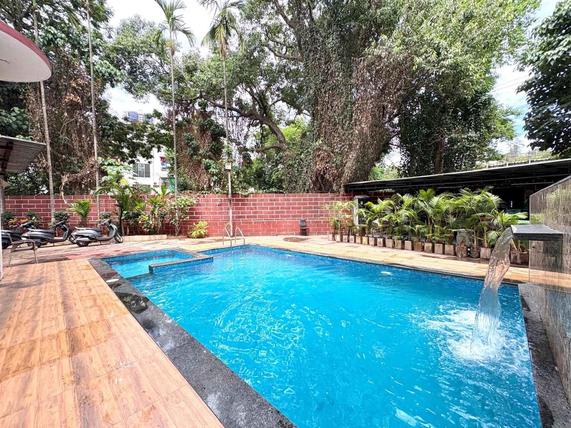 Hotel Laxmi Residency Lonavala Bagian luar foto